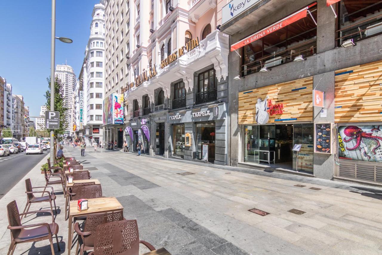 Hostal Santillan Madrid Exterior foto